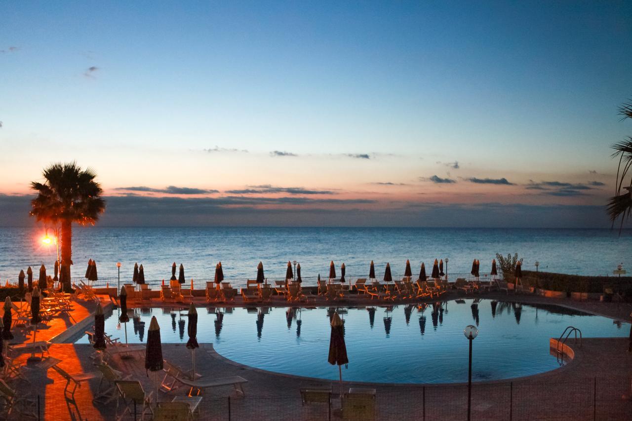 Club Esse Costa Dello Jonio Hotell Mandatoriccio Marina Eksteriør bilde