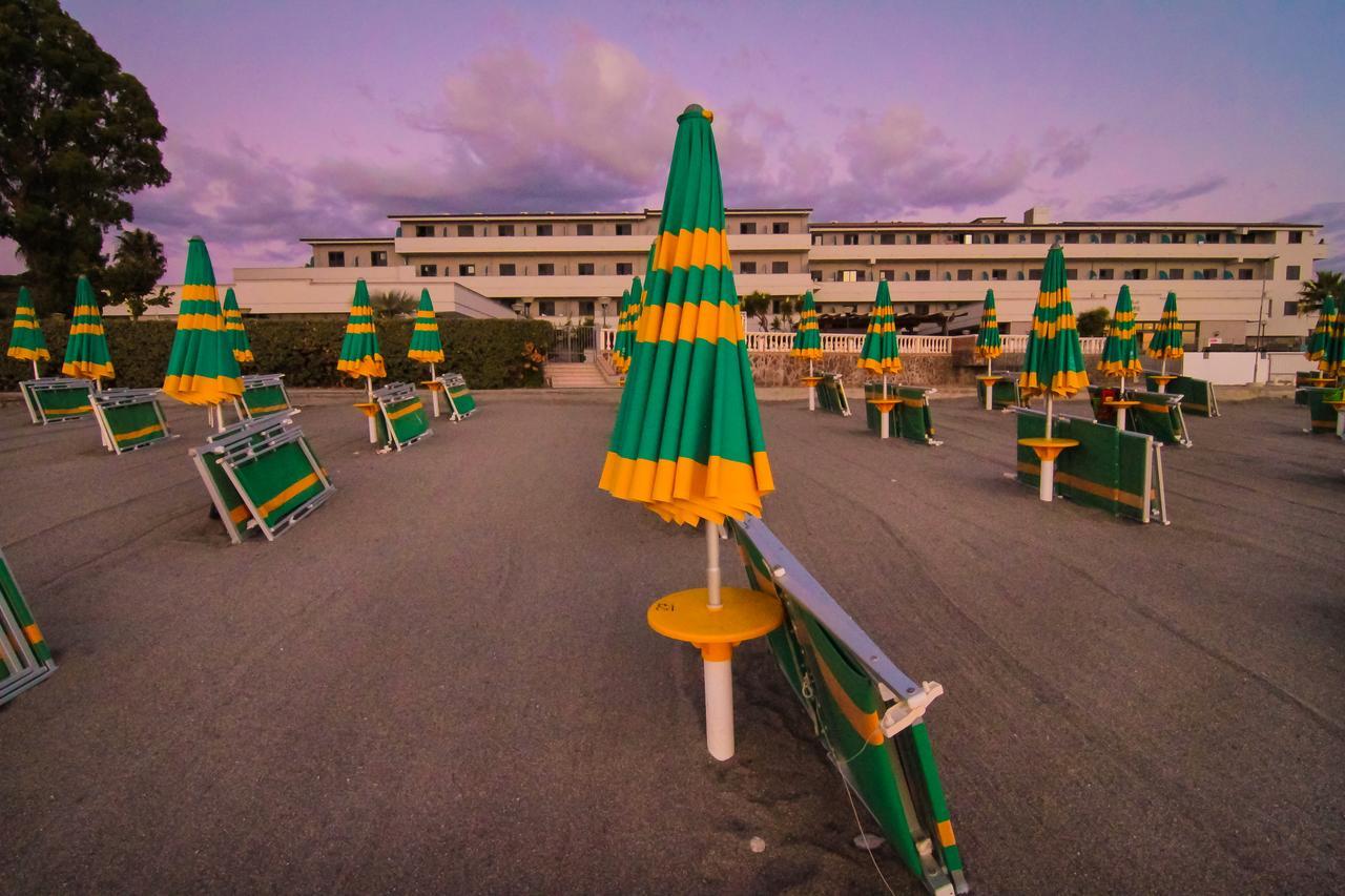 Club Esse Costa Dello Jonio Hotell Mandatoriccio Marina Eksteriør bilde