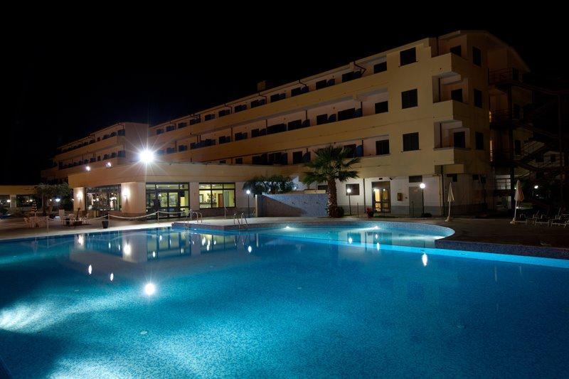 Club Esse Costa Dello Jonio Hotell Mandatoriccio Marina Eksteriør bilde